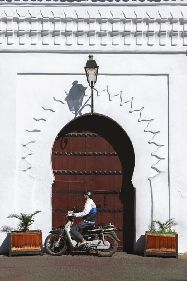 Marrakech: Medina Souks Guided Walking Tour - Image 26